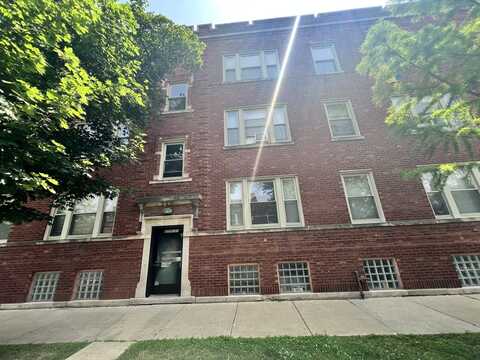 2757 N Monticello Avenue, Chicago, IL 60647
