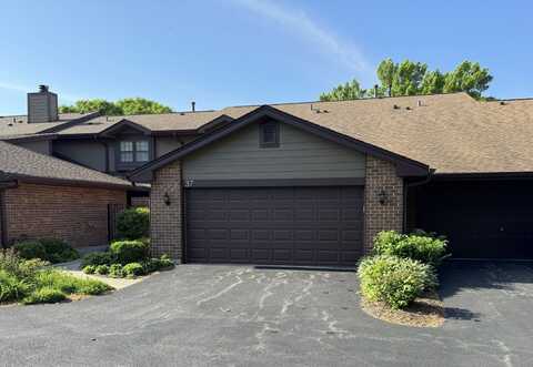37 White Birch Lane, Westmont, IL 60559