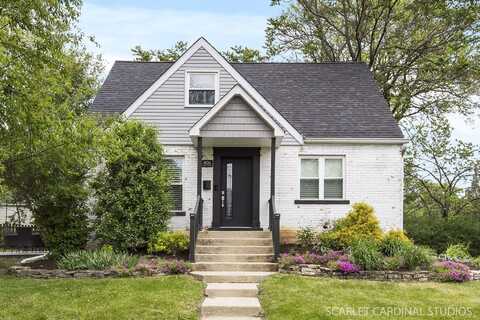 806 Pick Street, Wheaton, IL 60187