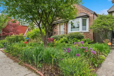 1711 W Thorndale Street, Chicago, IL 60660