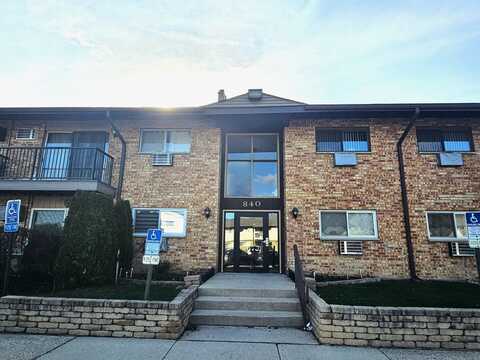 840 E Old Willow Road, Prospect Heights, IL 60070