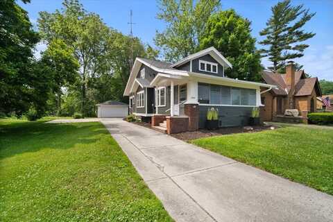 1009 Hovey Avenue, Normal, IL 61761