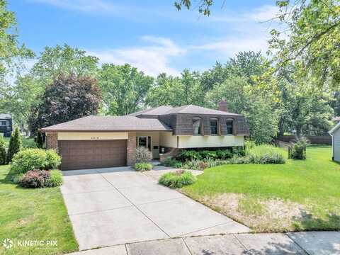 1213 Ryson Court, Wheaton, IL 60189