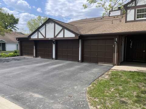 43 Glencoe Ct Court, Naperville, IL 60565