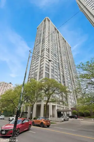 5455 N Sheridan Road, Chicago, IL 60640
