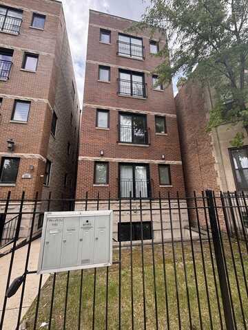 4933 S Prairie Avenue, Chicago, IL 60615
