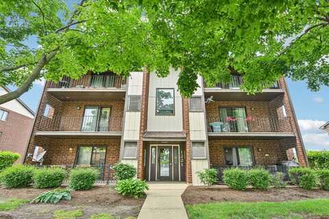 1221 Chalet Road, Naperville, IL 60563