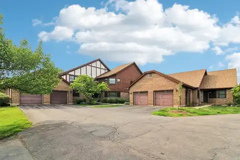 35 Terrace Lane, Lake Zurich, IL 60047