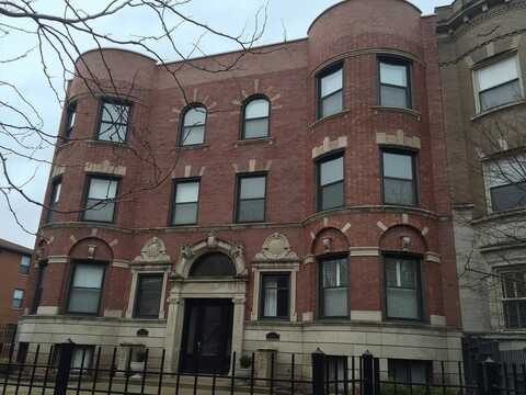 4623 N Beacon Street, Chicago, IL 60640