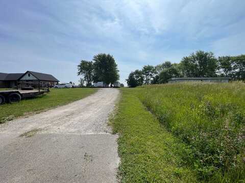 2914 E 29th Road, Seneca, IL 61360