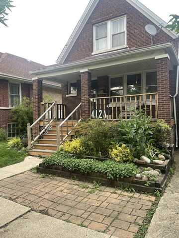 4121 N Moody Avenue, Chicago, IL 60634
