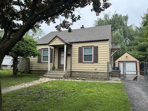490 Country Club Drive, Kankakee, IL 60901