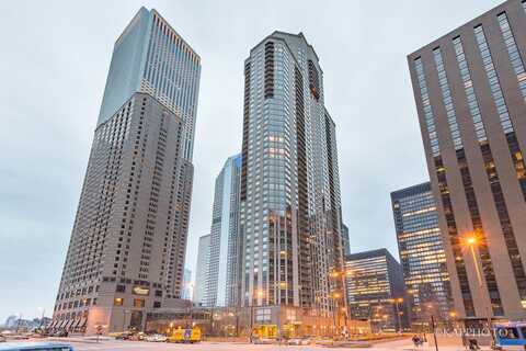 222 N Columbus Drive, Chicago, IL 60601