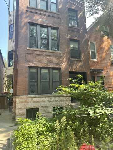 2733 N Seminary Avenue, Chicago, IL 60614