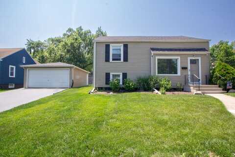 4600 N WASHINGTON Street, Downers Grove, IL 60515