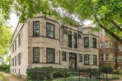 300 S KENILWORTH Avenue, Oak Park, IL 60302