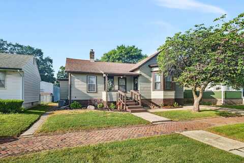 607 E Bridge Street, Streator, IL 61364