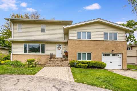 517 Appletree Lane, Deerfield, IL 60015