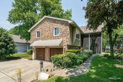 1549 Lake Holiday Drive, Holliday, IL 60548
