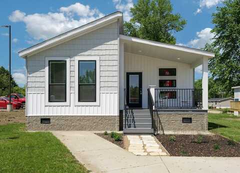 305 McLean Street, Mahomet, IL 61853
