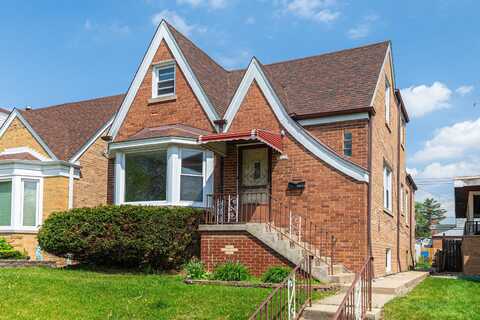 6640 W Foster Avenue, Chicago, IL 60656