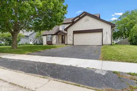 933 Tralee Court, Gurnee, IL 60031