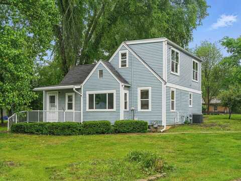 318 David Court, Island Lake, IL 60042