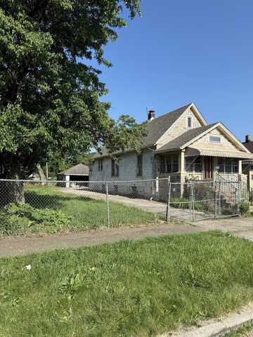 15028 Lincoln Avenue, Harvey, IL 60426