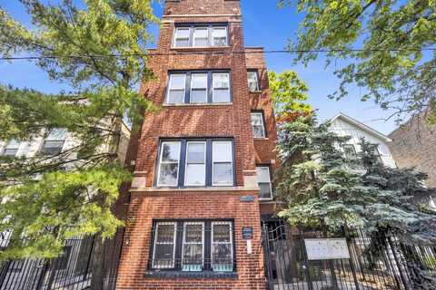 3226 W Potomac Avenue, Chicago, IL 60651