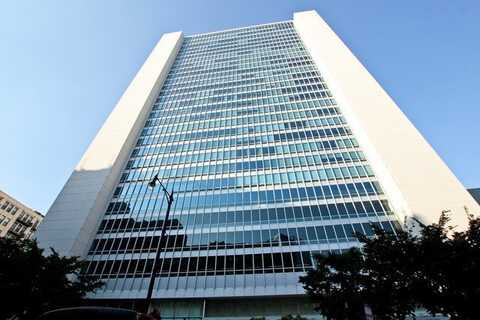 500 W SUPERIOR Street, Chicago, IL 60654