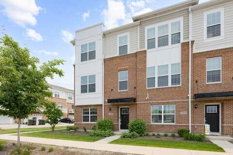 2912 REFLECTION Drive, Naperville, IL 60564