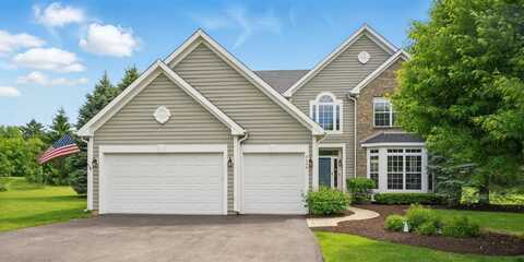 3404 Royal Woods Drive, Crystal Lake, IL 60014