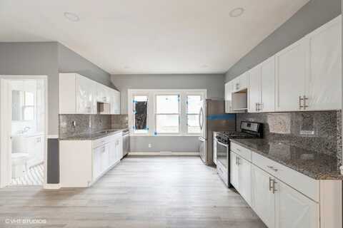 9549 S Calumet Avenue, Chicago, IL 60628