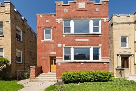 6030 N Claremont Avenue, Chicago, IL 60659