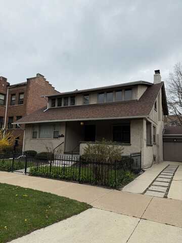 6843 S Chappel Avenue, Chicago, IL 60649