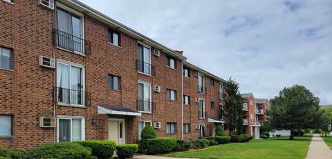 1257 Harding Avenue, Des Plaines, IL 60016