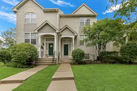 1544 SAUGANASH Court, Gurnee, IL 60031