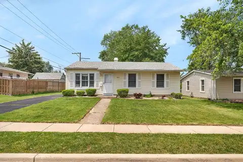 402 Kenyon Avenue, Romeoville, IL 60446