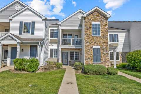 1505 Silverstone Drive, Carpentersville, IL 60110