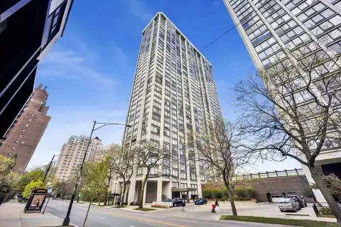 5455 N Sheridan Road, Chicago, IL 60640