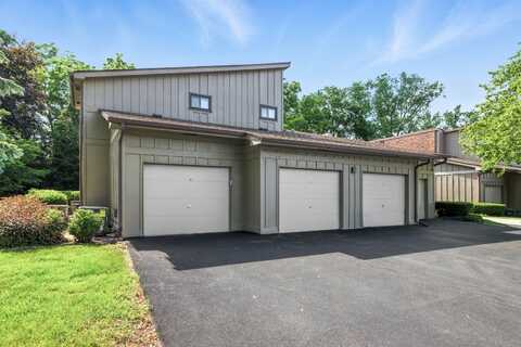 2s404 Emerald Green Drive, Warrenville, IL 60555