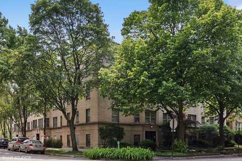 2035 W Fargo Avenue, Chicago, IL 60645