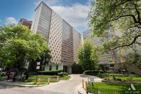 3950 N Lake Shore Drive, Chicago, IL 60613