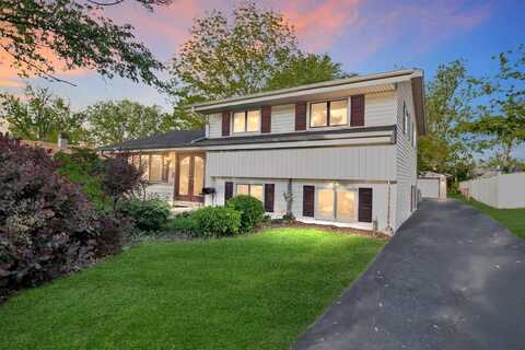 6029 Osage Avenue, Downers Grove, IL 60516