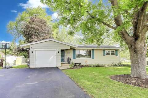 2906 Killarney Drive, Cary, IL 60013