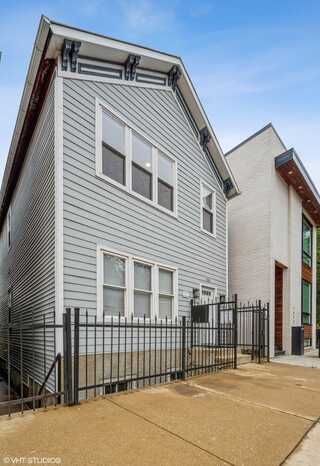 1700 S Jefferson Street, Chicago, IL 60616