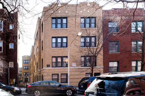 837 W Cornelia Avenue, Chicago, IL 60657