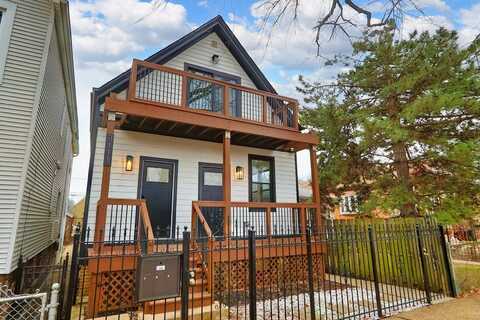 3111 N Oakley Avenue, Chicago, IL 60618