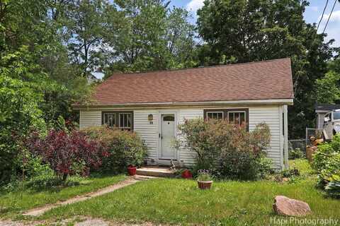 13 Highview Avenue, Fox Lake, IL 60020