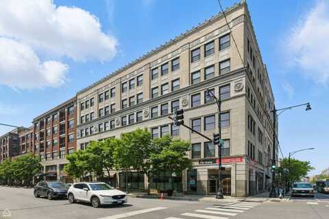 3150 N Sheffield Avenue, Chicago, IL 60657